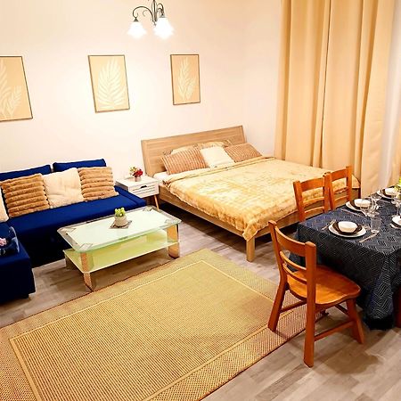 Family Apartments 2 Room'S Muerzzuschlag Kültér fotó